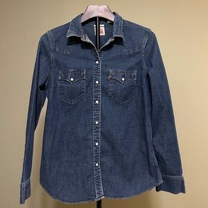 Levi's dark denim button up shirt